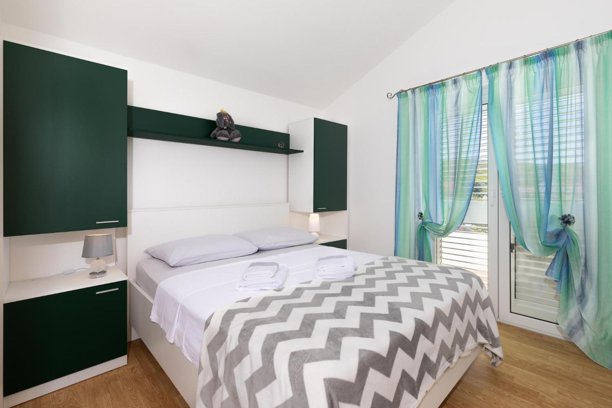 Apartments With A Parking Space Punat, Krk - 20553 Exterior foto